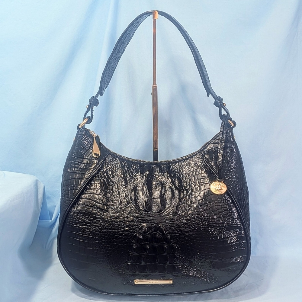 EUC Brahmin Black Amira